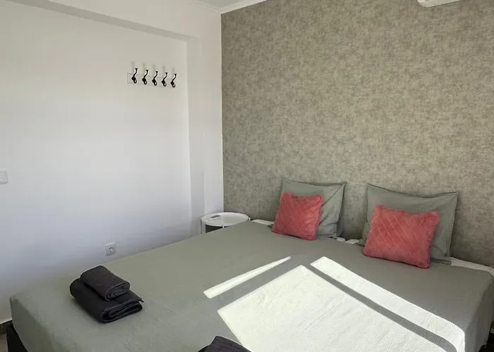 The Strip Oura Apartman